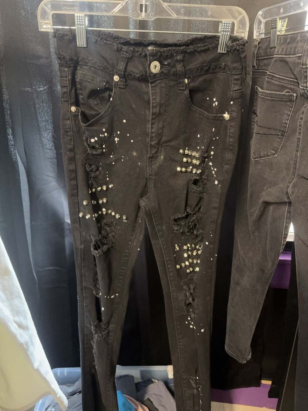 Redfox Jeans Black Distressed Studded Paint Splatter Skinny Jeans Size 7
